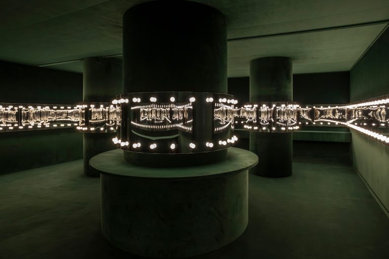 Chloe Wise “Extrasensorial” na KBH.G, Basileia