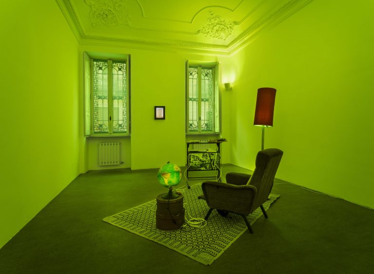 Roberto Casti “Uma melodia de fora” na Galeria Simóndi, Torino